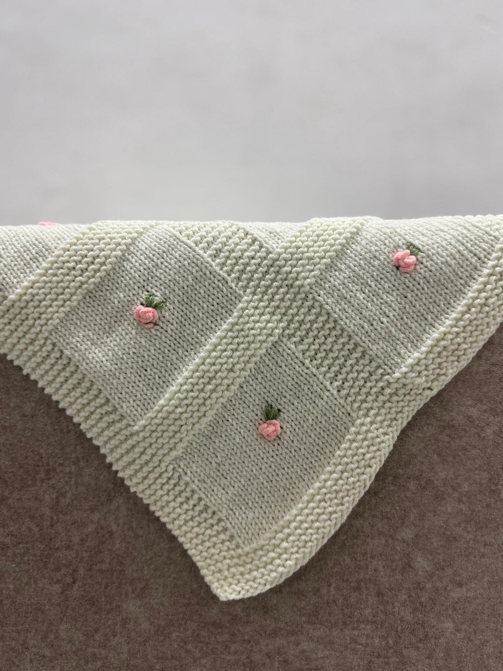 Blossom Garden Baby Blanket Knitting Pattern – Textured Floral Square Knit DK PDF Pattern